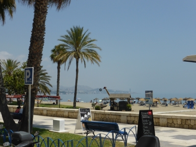 Strand in der Nähe des Hafens Malaga Spanien 2515