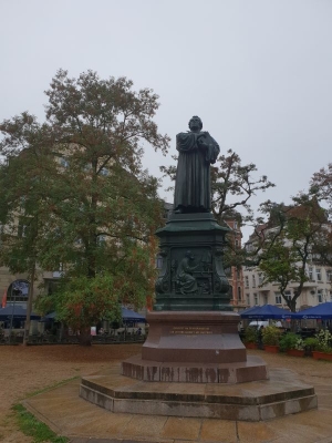 Luther Denkmal Eisenach 3618