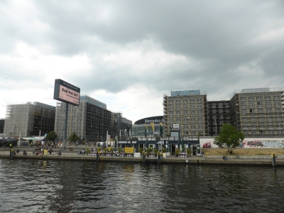Mercedes Benz Arena 3920