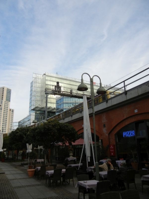 Am Kurfürstendamm Berlin_09