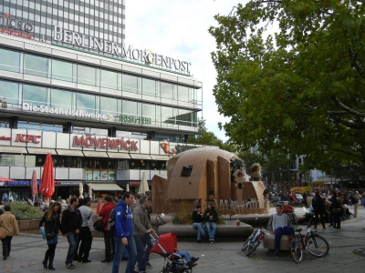 Breitscheidplatz am Kurfürstendamm Berlin_02