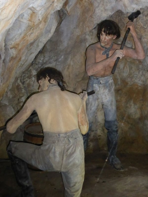 Great Siege Tunnels Gibraltar 2515_11