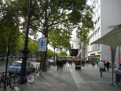 Am Kurfürstendamm Berlin_06