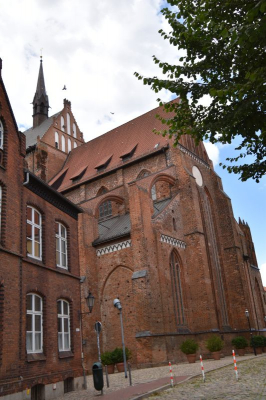 St. Georgen Kirche 2821_09