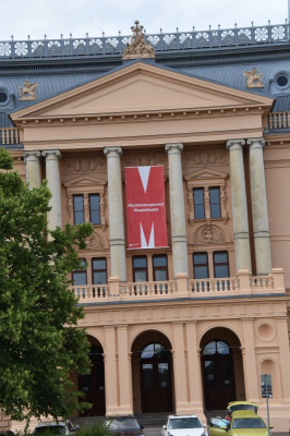 Mecklenburgisches Staatstheater 2821_02