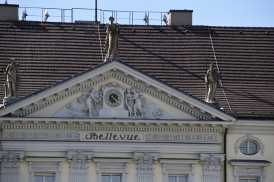 Schloss Bellevue3319_03