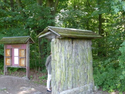 Insektenhotel Botanischer Volkspark Blankenfelde Berlin22.14_03